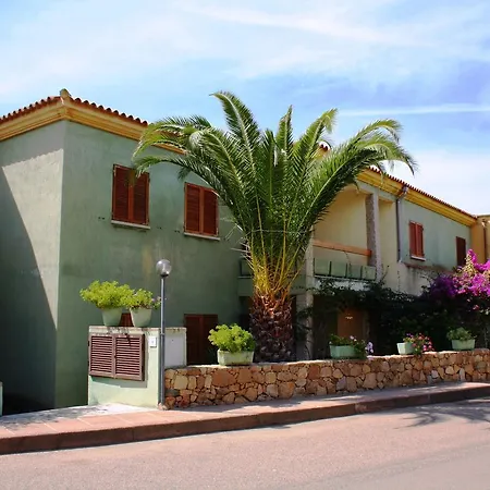 Verande Tanca Torre Aparthotel